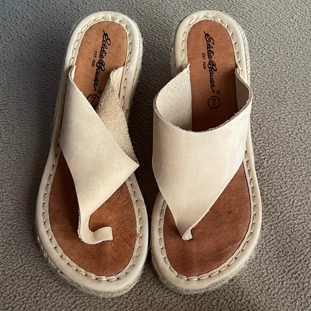 Eddie Bauer Women's Tan Sandals Size 7